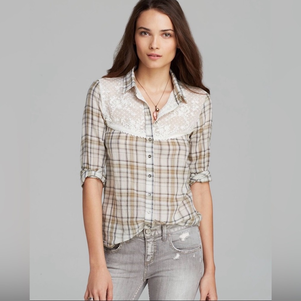 🦋Free People Button Down Shirt